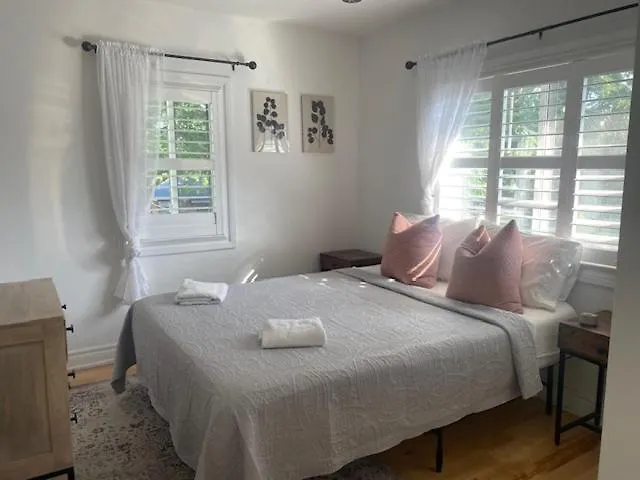 Clearbrooke Gem- Bright Private Bedroom Close To Yyz Toronto Canada